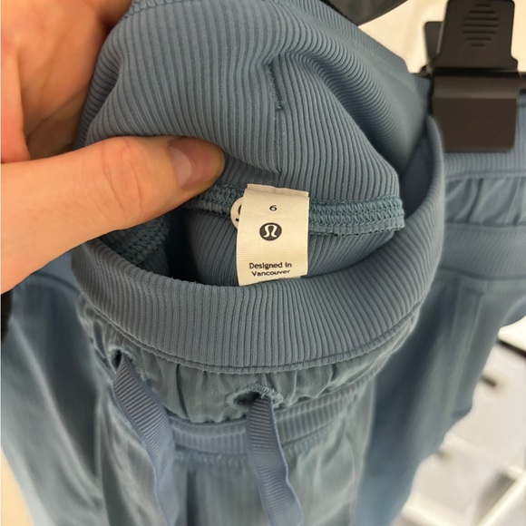 Lululemon Dance Studio Mid Rise Cropped Pant - Picture 6 of 7